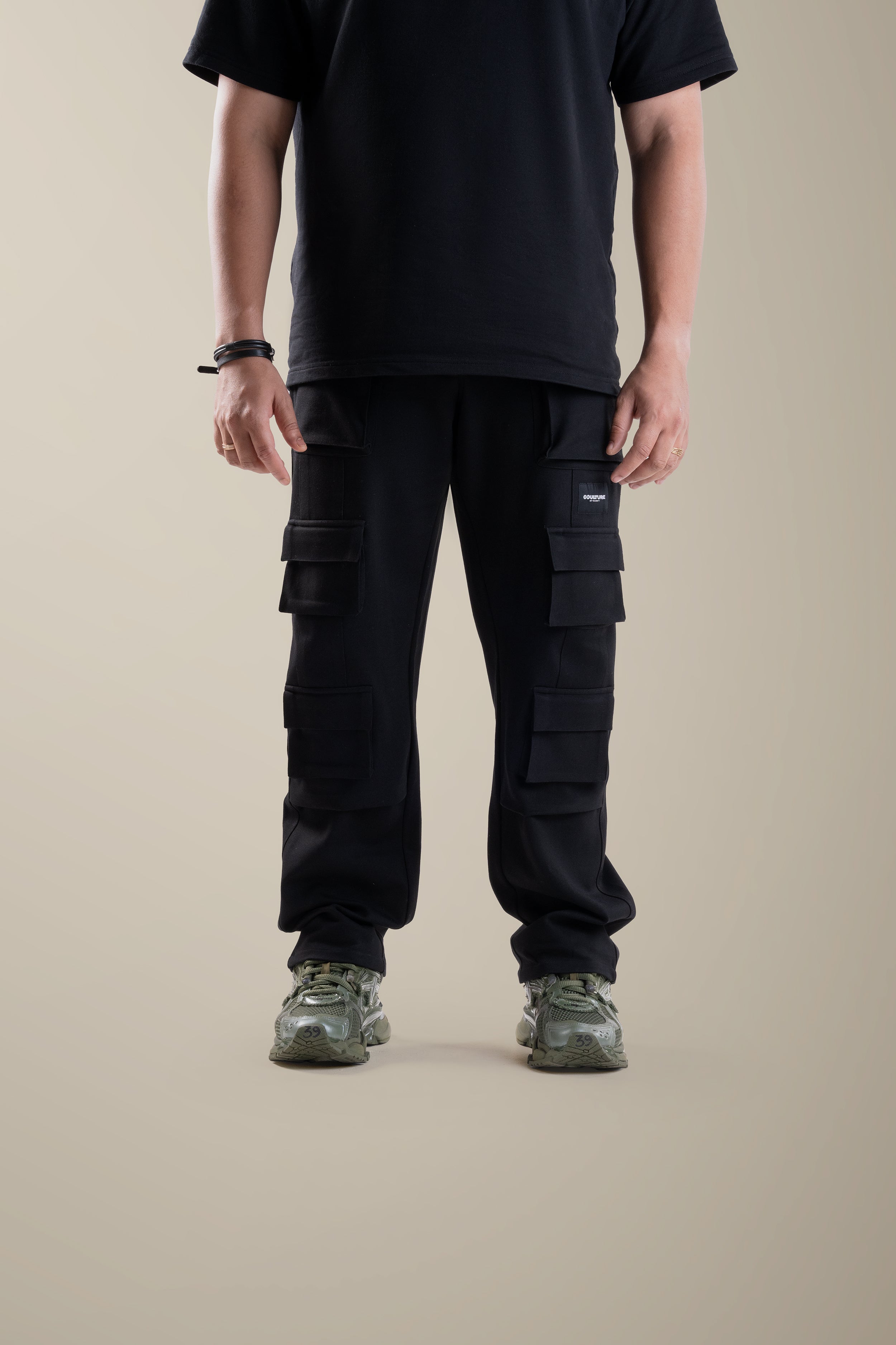 CARGO TROUSERS